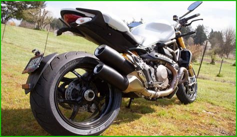 2014 Ducati Monster 1200s review