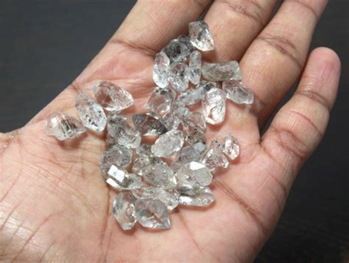 Are Chanel diamonds real?