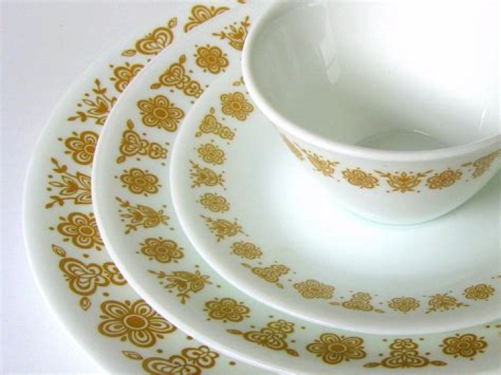 Are Corelle plates worth it?