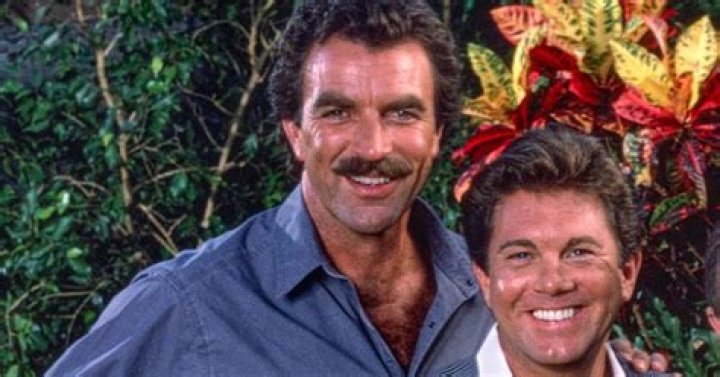 Are Larry Manetti and Tom Selleck friends?
