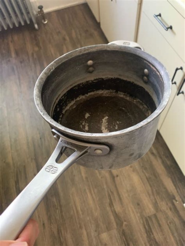 Are old Calphalon pans safe?