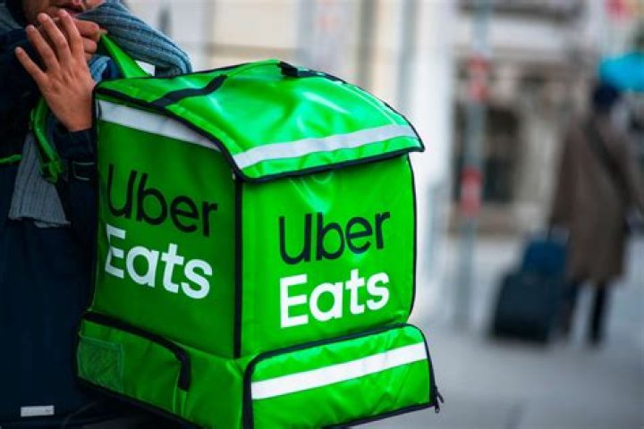 Are Uber Eats drivers underpaid?