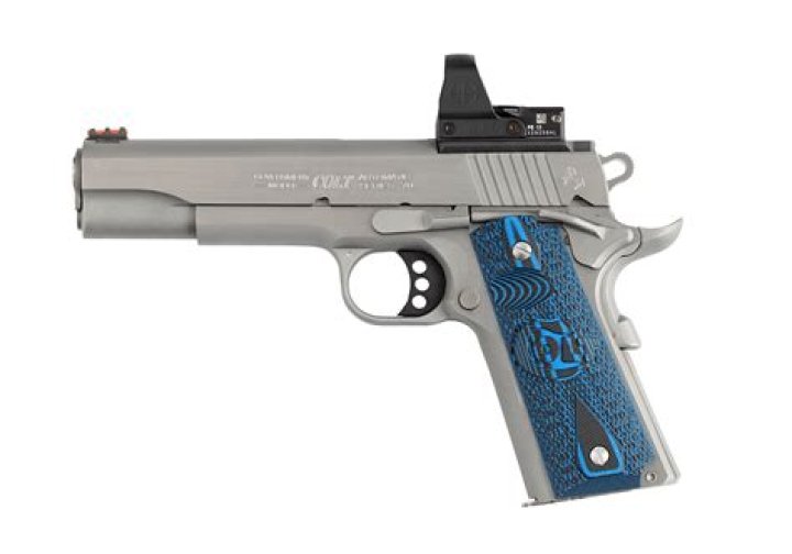 Can 45 ACP stop a bear?