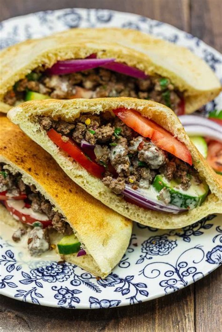 Can a diabetic eat pita bread?