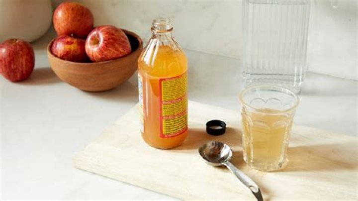 Can Apple cider vinegar unclog a toilet?