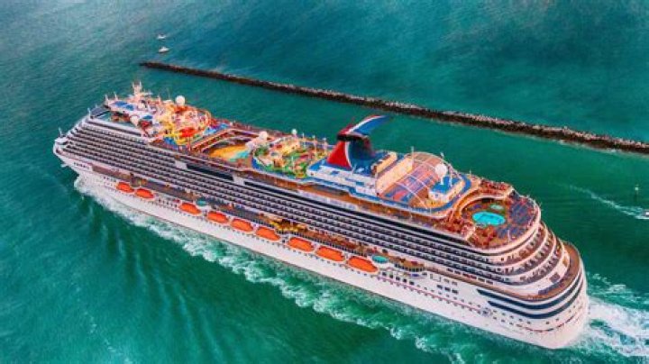 Can I go on a cruise to Mexico with a DUI?