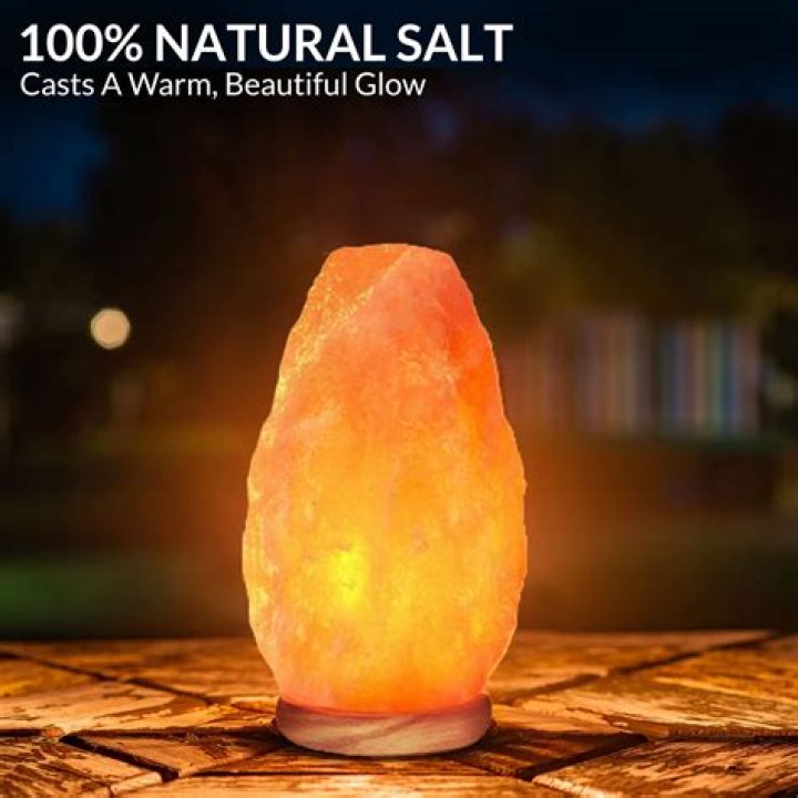 Can I put essential oil on my Himalayan salt lamp?
