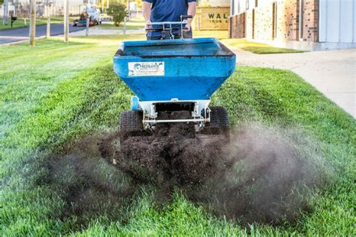 Can I use sharp sand for top dressing?