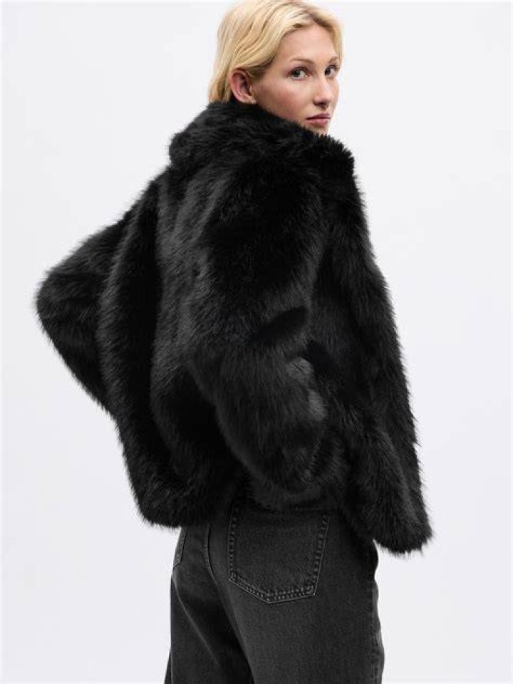 Can vegans wear fake fur?