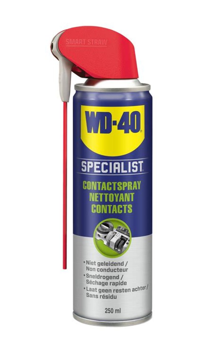 Can you spray WD-40 on serpentine belt?