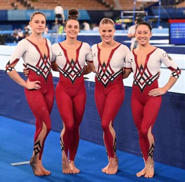 Do gymnasts have periods?