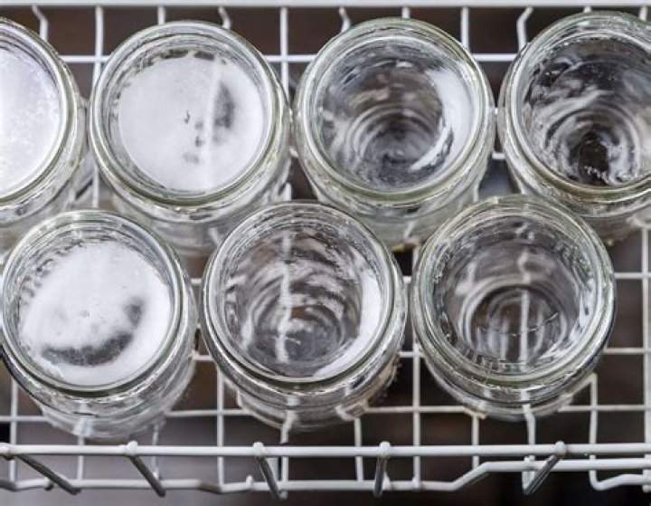 Do you need to sterilize jars for maple syrup?