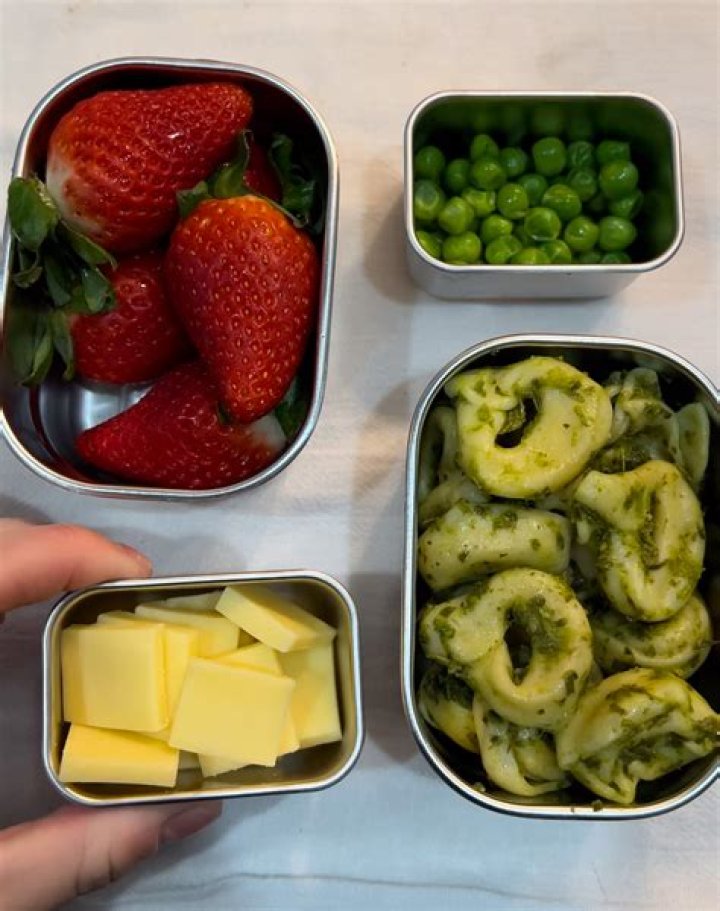 Do you provide lunch for movers?