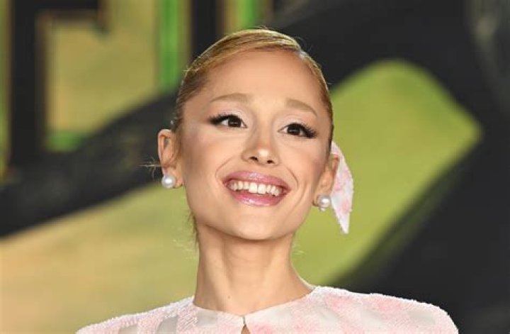 Does Ariana Grande perfume test on animals?
