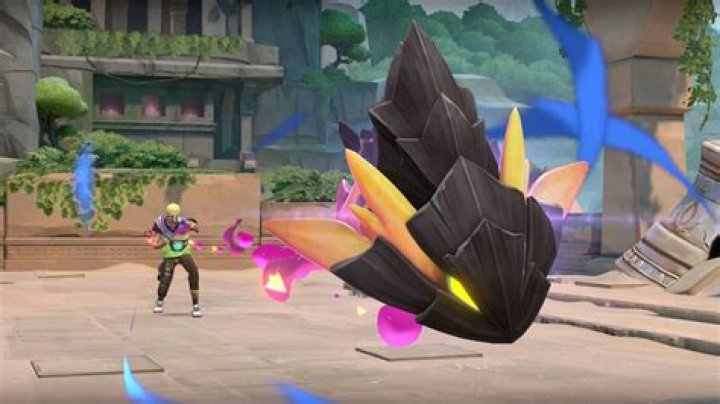 Does Lissandra ULT do damage?