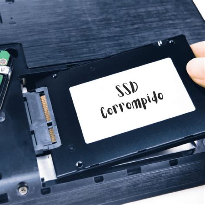 How do I know if my SSD is failing?