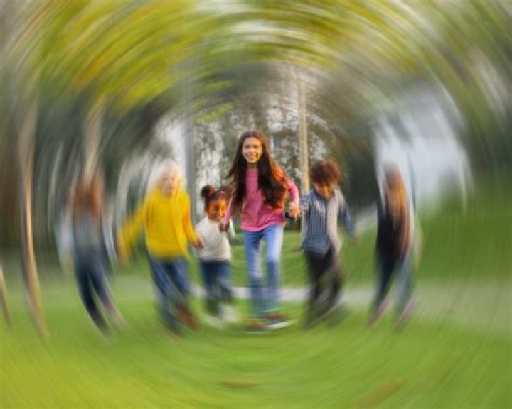 How do you feint a spell in Deepwoken?