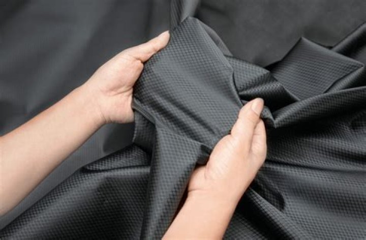 How do you stretch polyester clothes?