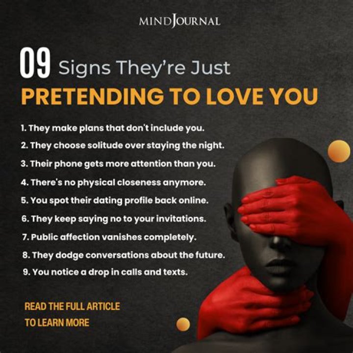 How do you tell if someone is pretending to love you?
