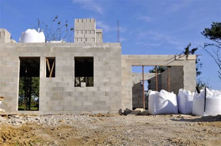 How long do cinder block houses last?
