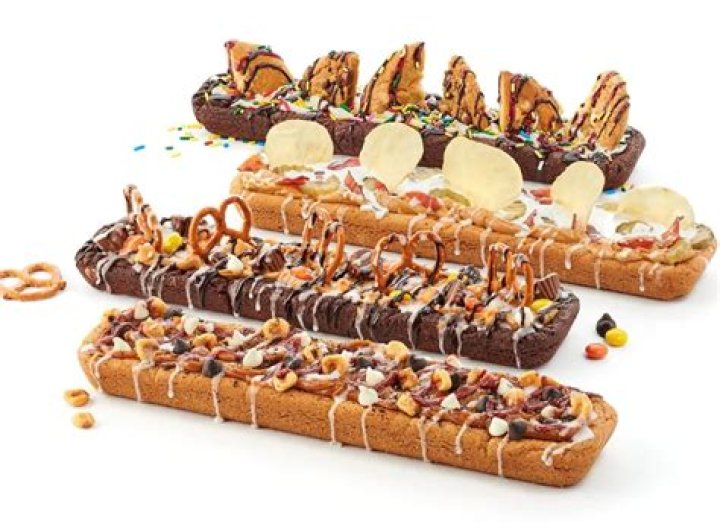 How long is Quadricentennial?