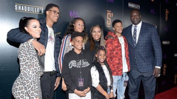 How many wives does Shaq have?