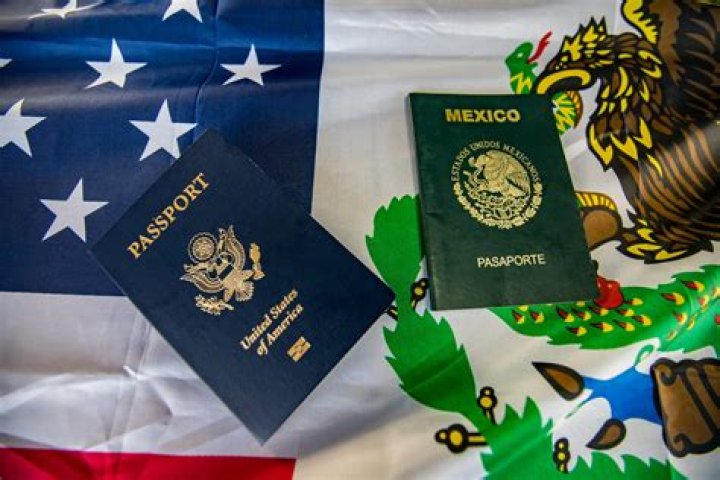How much does it cost to get Mexican dual citizenship?