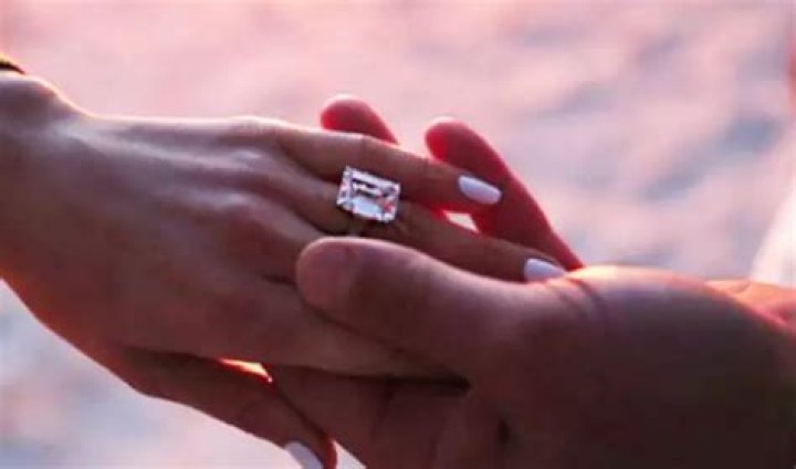How much is Brittany Mahomes wedding ring worth?