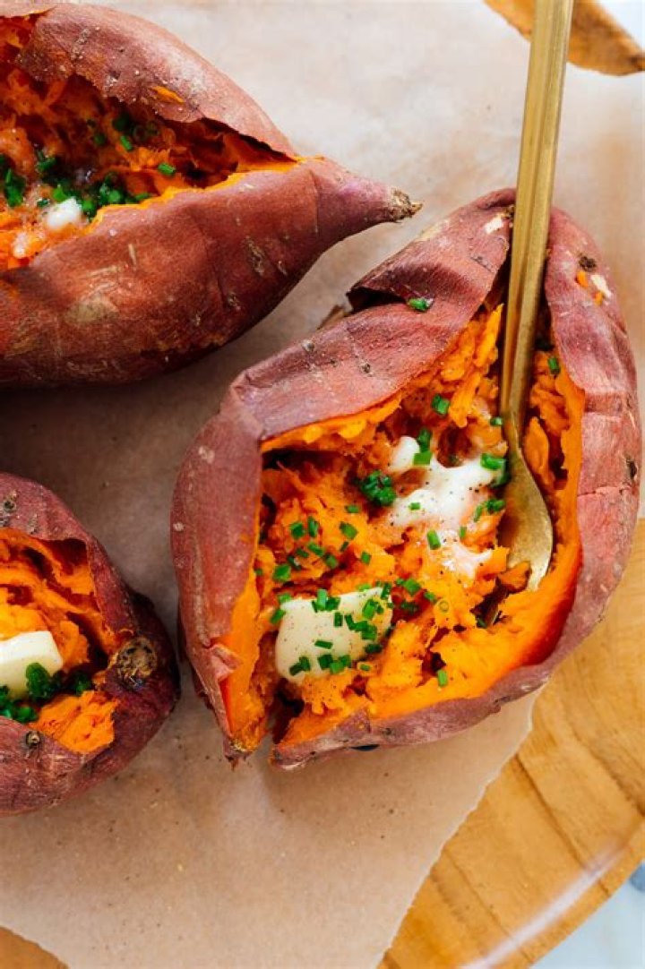 Is a baked potato or sweet potato healthier?