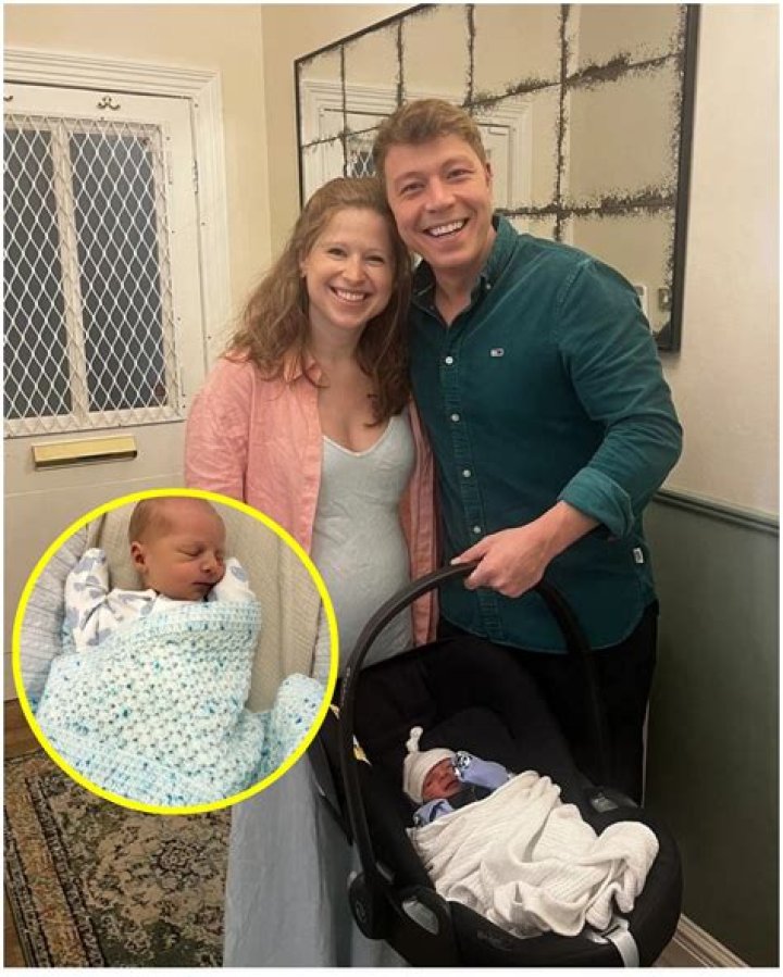 Is Ali pregnant with Emily's baby?