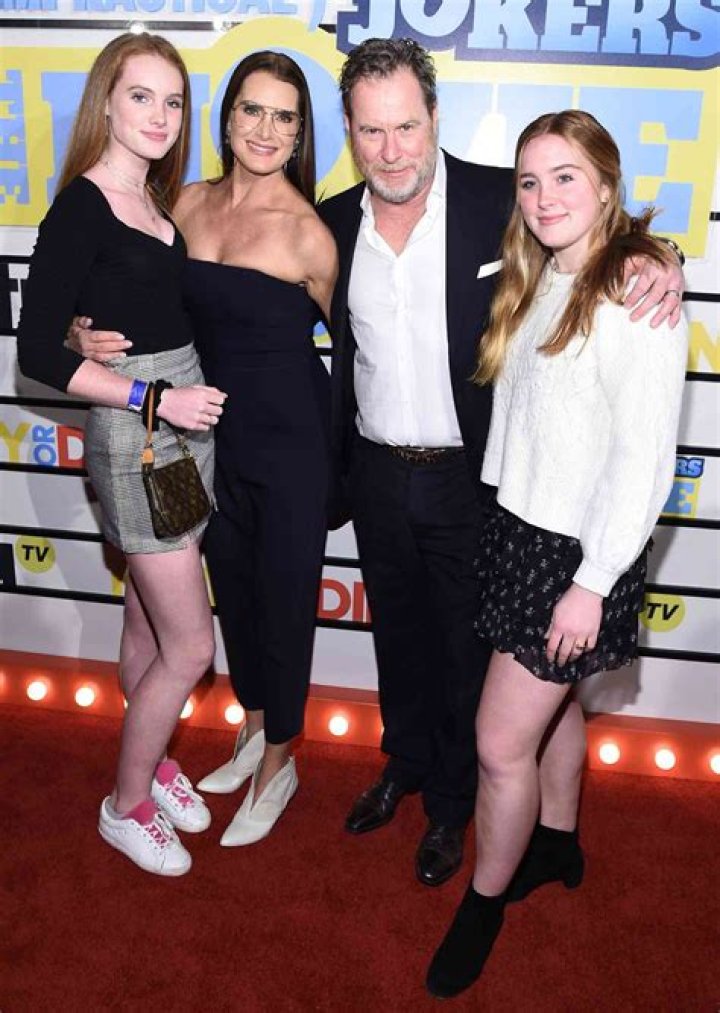 Is Angelina divorcing Chris?