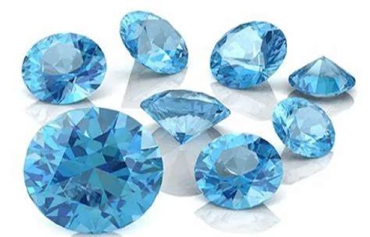 Is aquamarine a lucky stone?