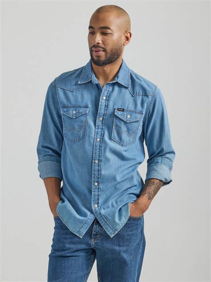 Is denim shirt formal?