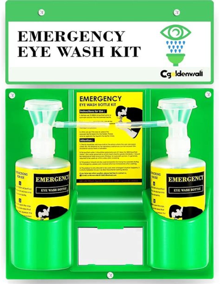 Is eye wash good for dry eyes?