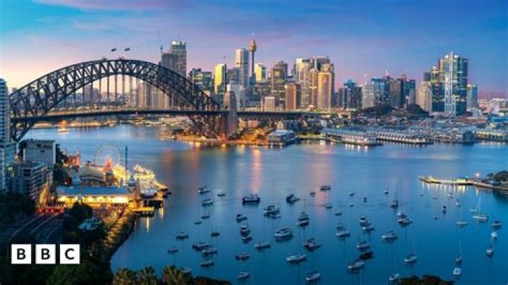 Is Melbourne bigger than Perth?