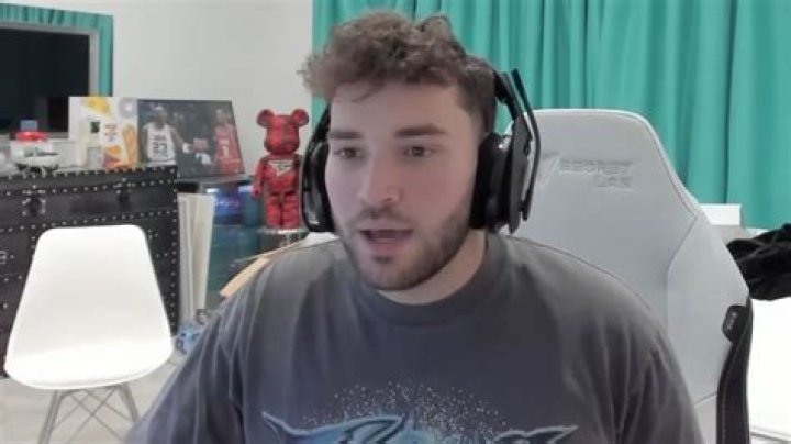 Is Ross toxic?