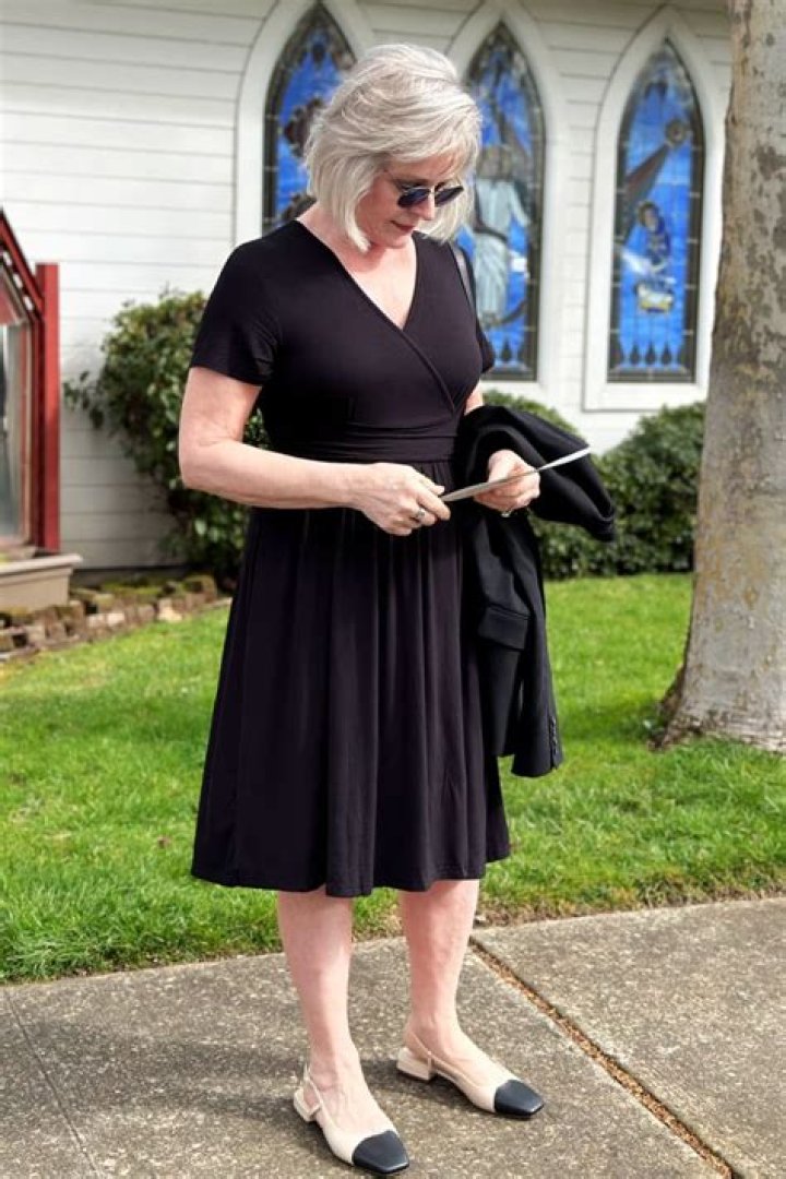 Should a widow file as single?