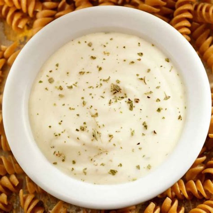 Should I add flour to my alfredo sauce?