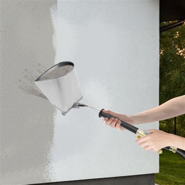 Should I spray mortar with water?
