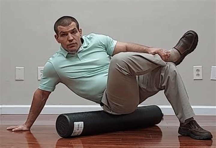 Should you foam roll piriformis?