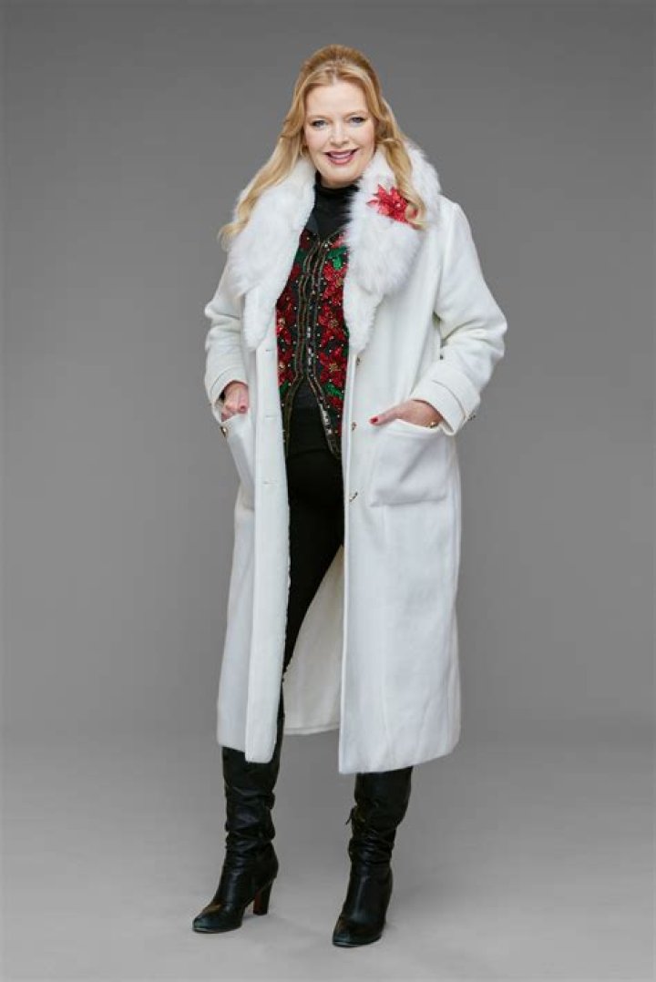 Was Melissa Peterman pregnant in season 4?