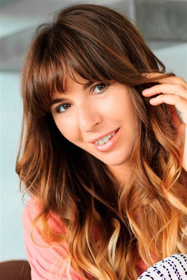 What are bottleneck bangs?