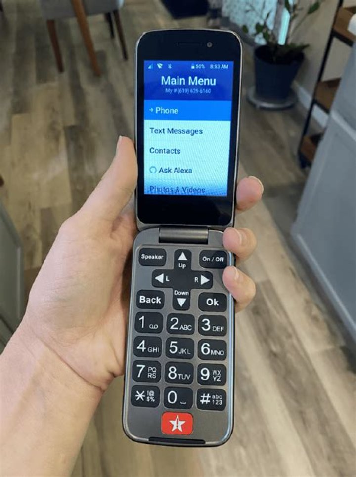 What are the easiest phones for seniors to use?