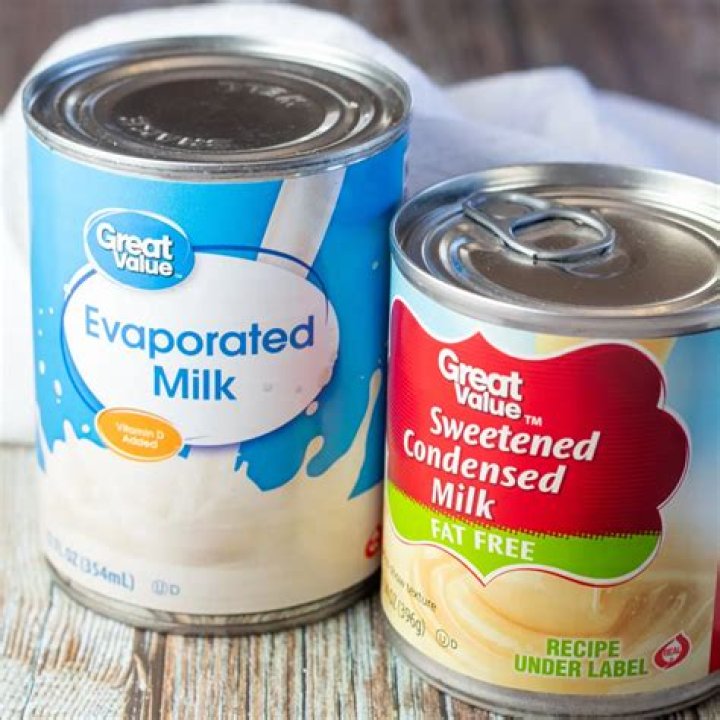 What are the ingredients in Carnation evaporated milk?