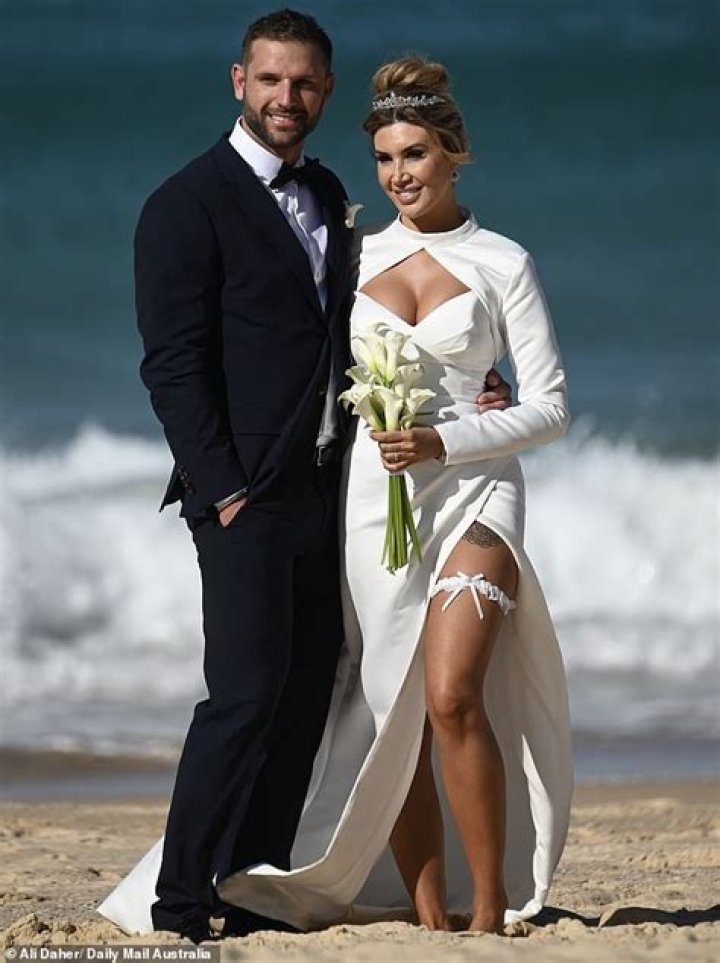 What celebrity was married the most times?