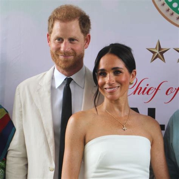 What color is Prince Harry's eyes?