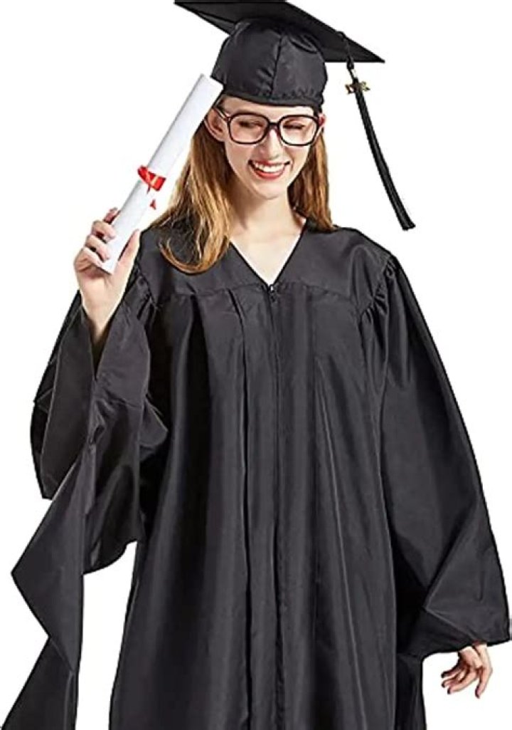 What does a black graduation gown mean?