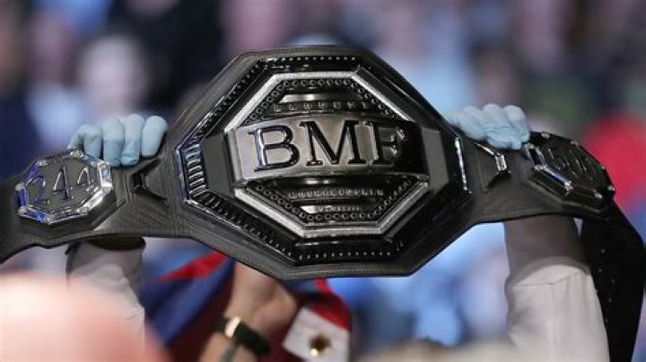 What does the 500 mean on the BMF belt?