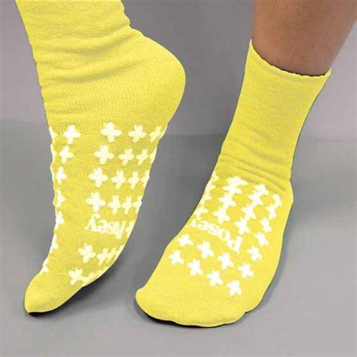 What does yellow socks mean in a hospital?