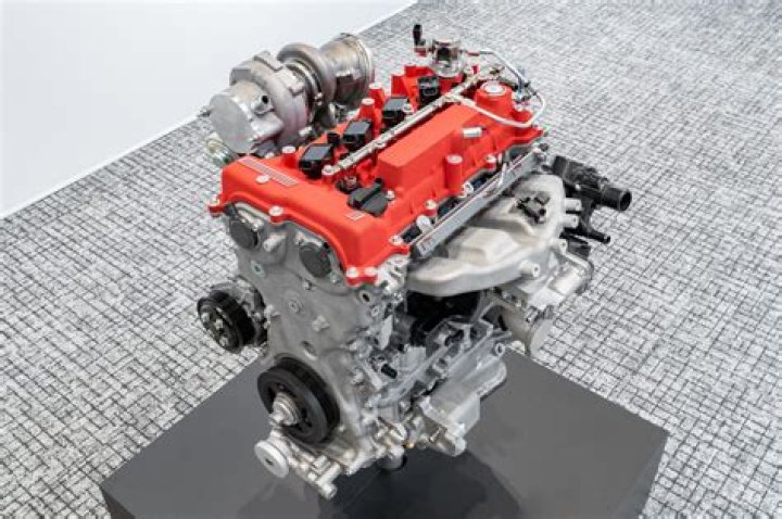 What engine comes in the 1M?